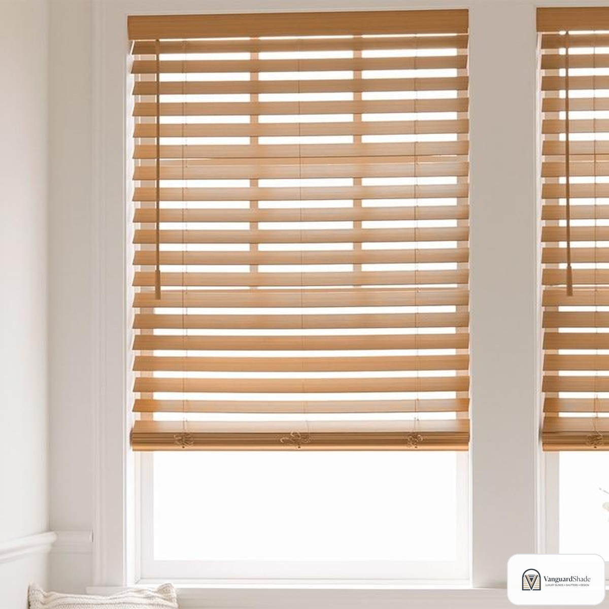 Vanguard Shade 2.5 in. Premium Cordless Faux Wood Blind, Custom Cut Width - front view