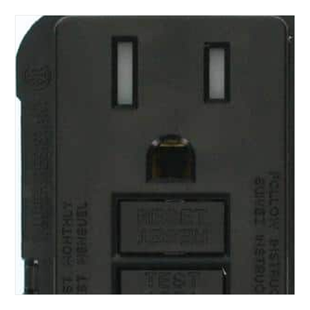 Light Archon Sentinel 15A Self-Test GFCI Duplex Outlet - construction detail
